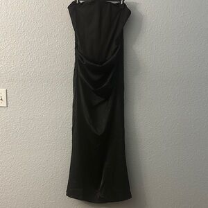 Chic Strapless Black Evening Dress
